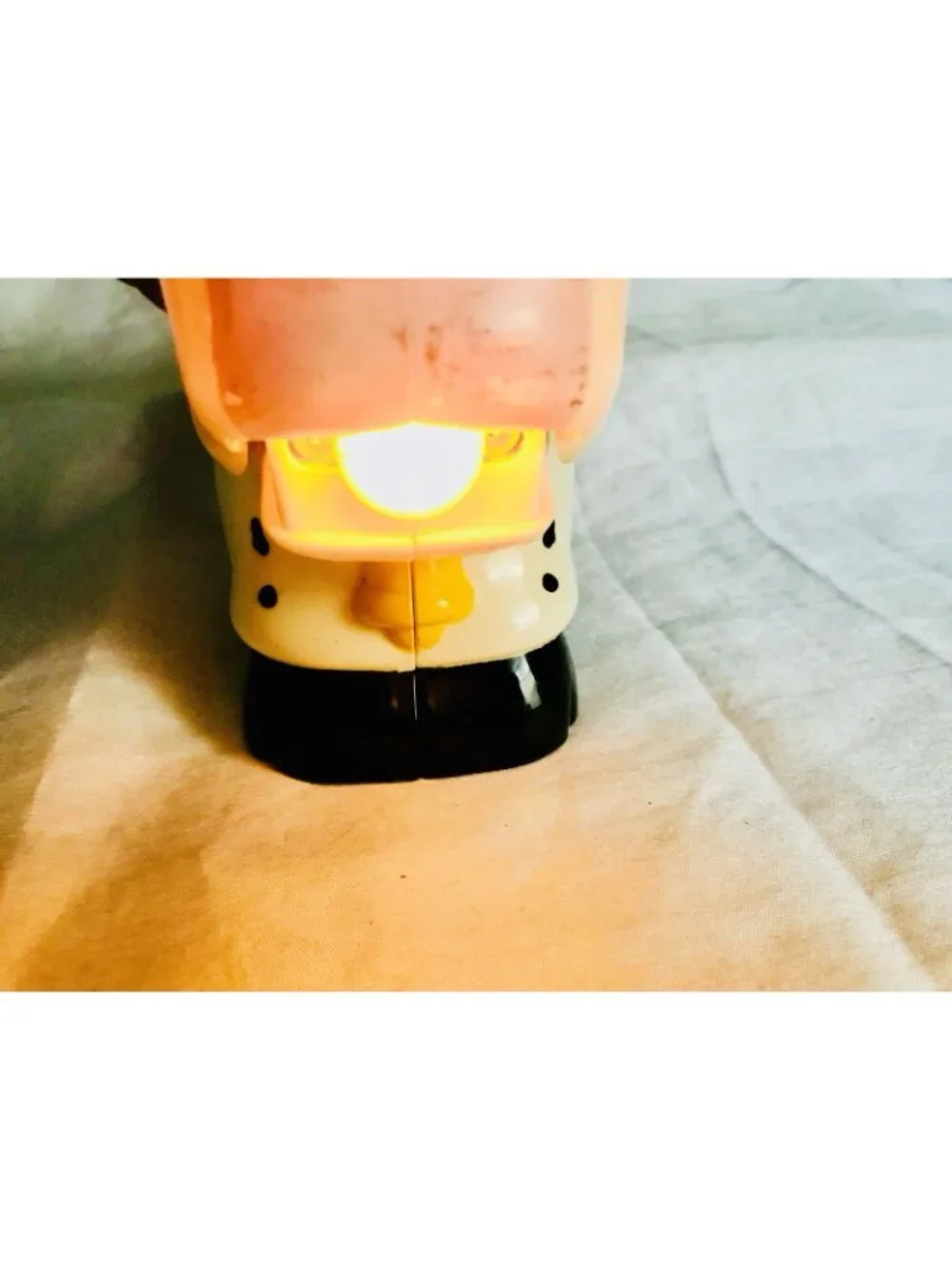 Fisher-Price Barnyard Basics Cow Working Flashlight featuring a Mooing Sound